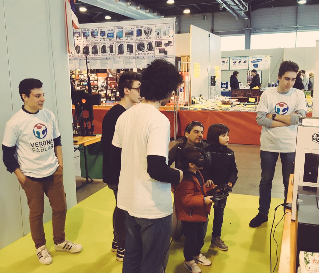 <a href="/htcvive/">HTC VIVE</a> #VR per tutte le età  a #elettroexpo @pressVRfiere