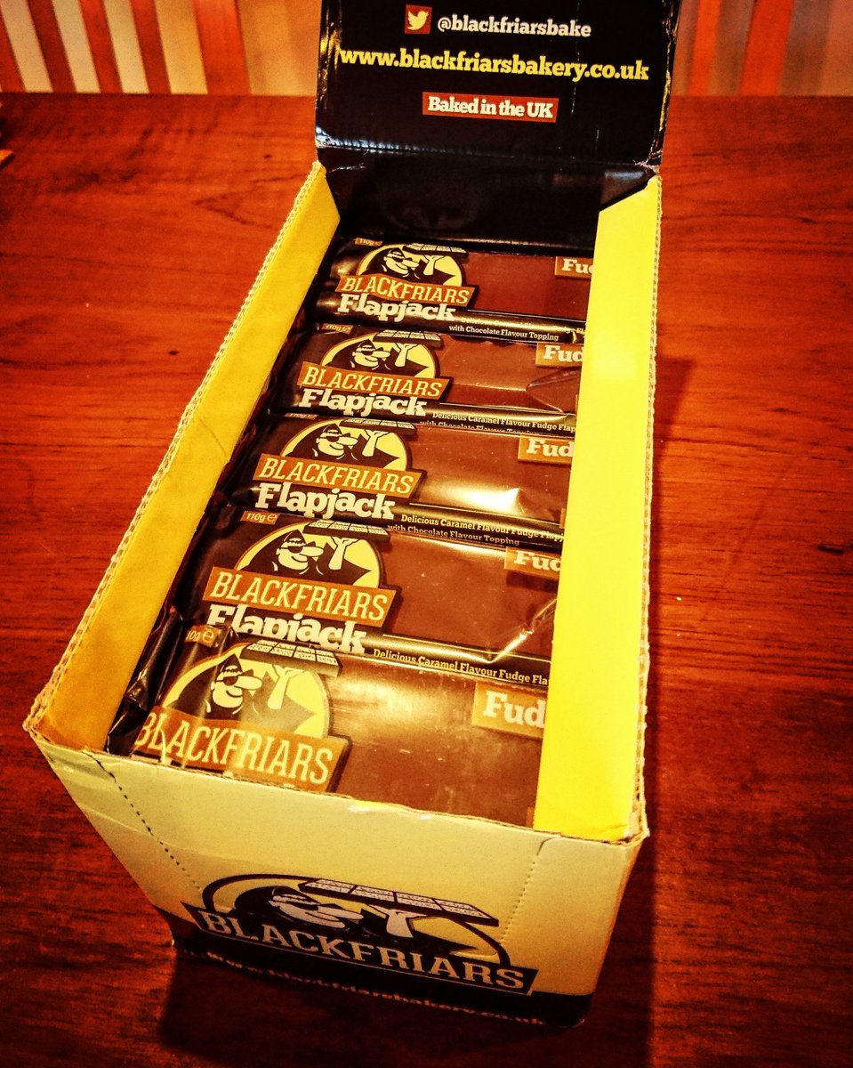 jelliott8406's tweet photo. Hey @TeresaBridger we are all ready for the ski trip now. All the energy we need! Cheers @blackfriarsbake. #skiprep #power #energy https://t.co/rGeChd5OAm