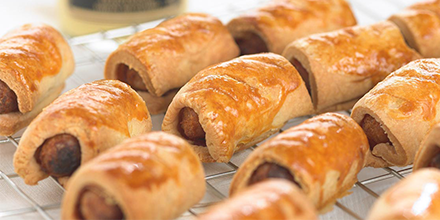 TODAY, 3-6PM @ our Columbus boutique, FREE #SuperBowl drinks &amp; bites from <a href="/Vivelacrepe/">Vive la crêpe!</a>, <a href="/AGKitchen/">A.G. Kitchen</a>, &amp; <a href="/AckerMerrall/">Acker Wines</a>! bit.ly/1FYjSYz