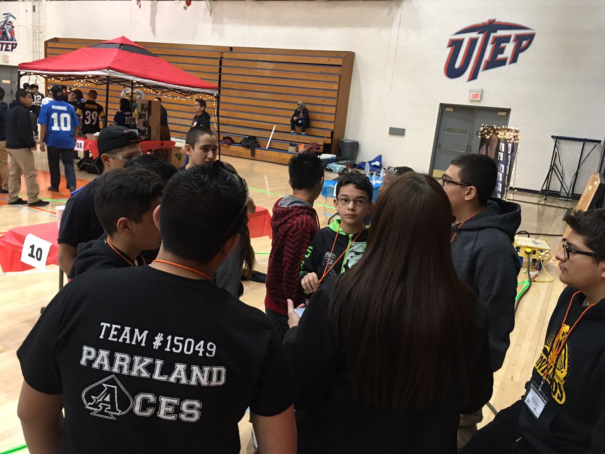 CulverPaoli's tweet photo. Team Matbotz and Novibots @ UTEP for FTC. Proud that you've made it so far! 👏🏻👏🏻👏🏻 @phsmats @DrHenson2 https://t.co/gOaqnw5n1U