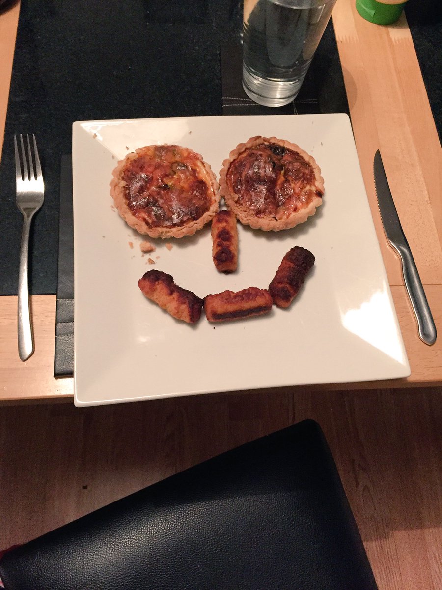 kytey_nat's tweet photo. Happy food 😊 https://t.co/0QeP8bh15W