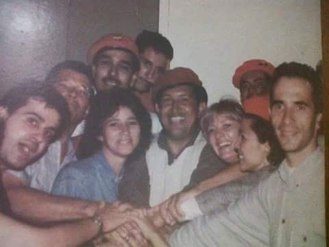 EstructuraDriwa's tweet photo. Siempre habrá un por ahora y un por siempre  https://t.co/FUQZwdepqE