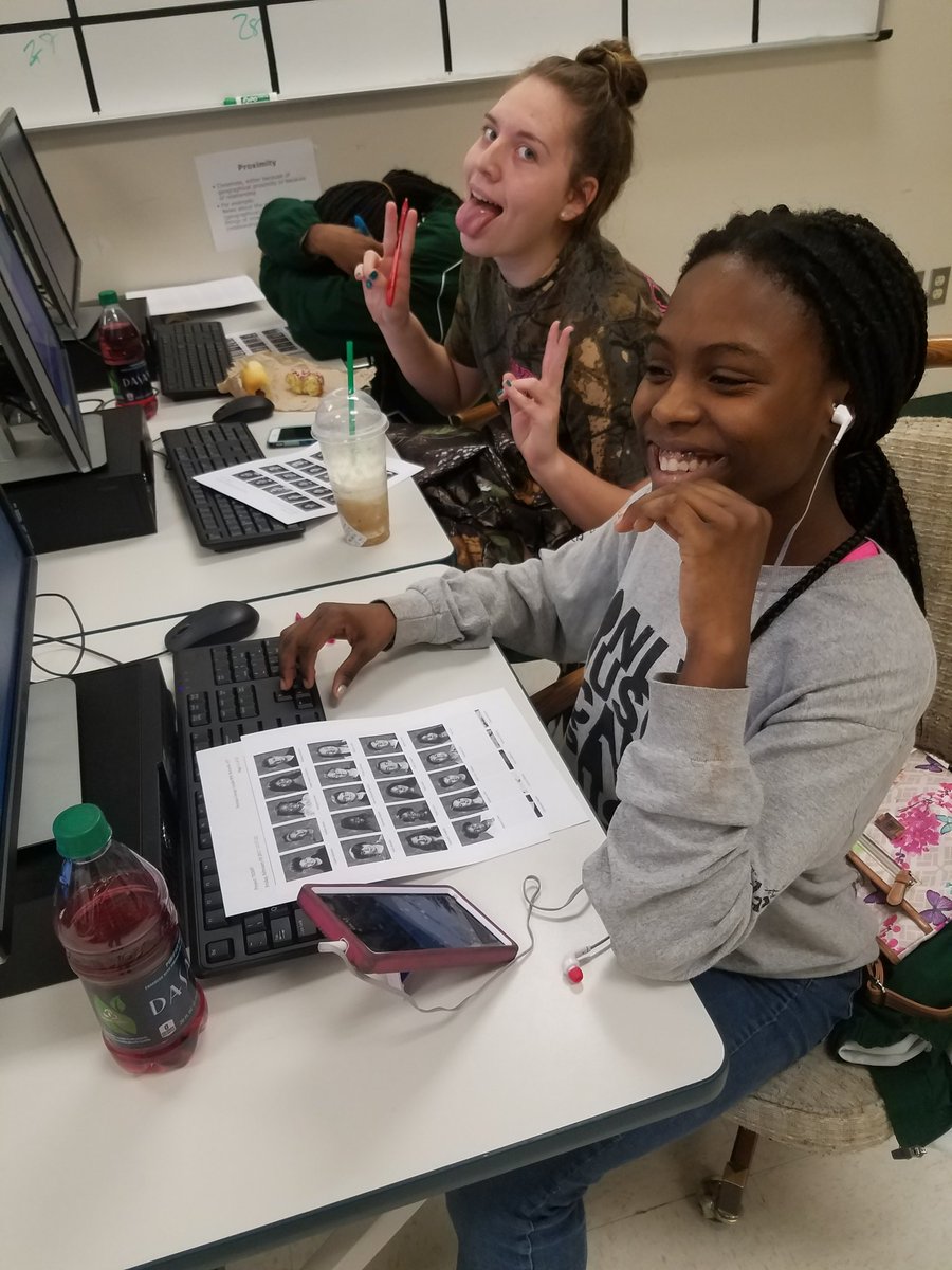 MsBlackHHS's tweet photo. Yearbook working around the clock (Saturday) to check and recheck names, grades and faces before printing! @J_Grimes00 https://t.co/YjAvqZVhVC