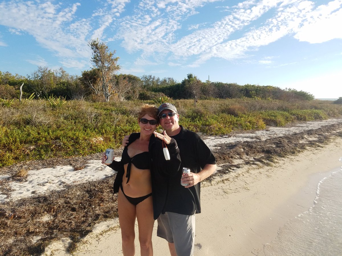 LaidBackKeyWest's tweet photo. Congratulations to our guests who got engaged on yesterday's trip! https://t.co/VYVbmMIgaq