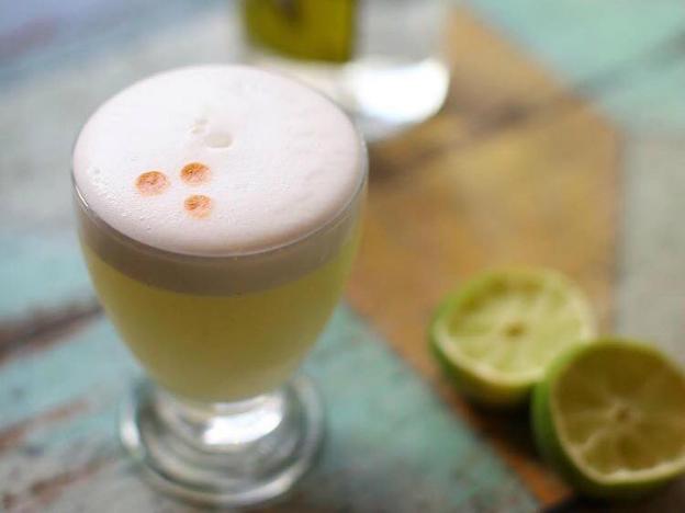 UKinPeru's tweet photo. Del 4 al 10 de febrero se llevará a cabo la #PiscoSourWeek en Londres en honor al trago peruano @PiscoSour_LDN https://t.co/QmOJDLdnIo https://t.co/Vt8CalKKDB