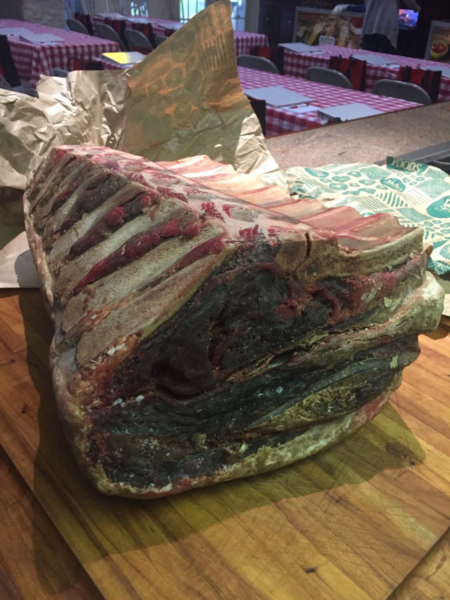 BeefLovingTX's tweet photo. Before cutting into this 60 day dry-aged ribeye at @jesspryles' #BeefWorkshop today. 😍 #DryAged #Ribeye #Beef #BeefLovingTexans https://t.co/LmKoNUZFyQ