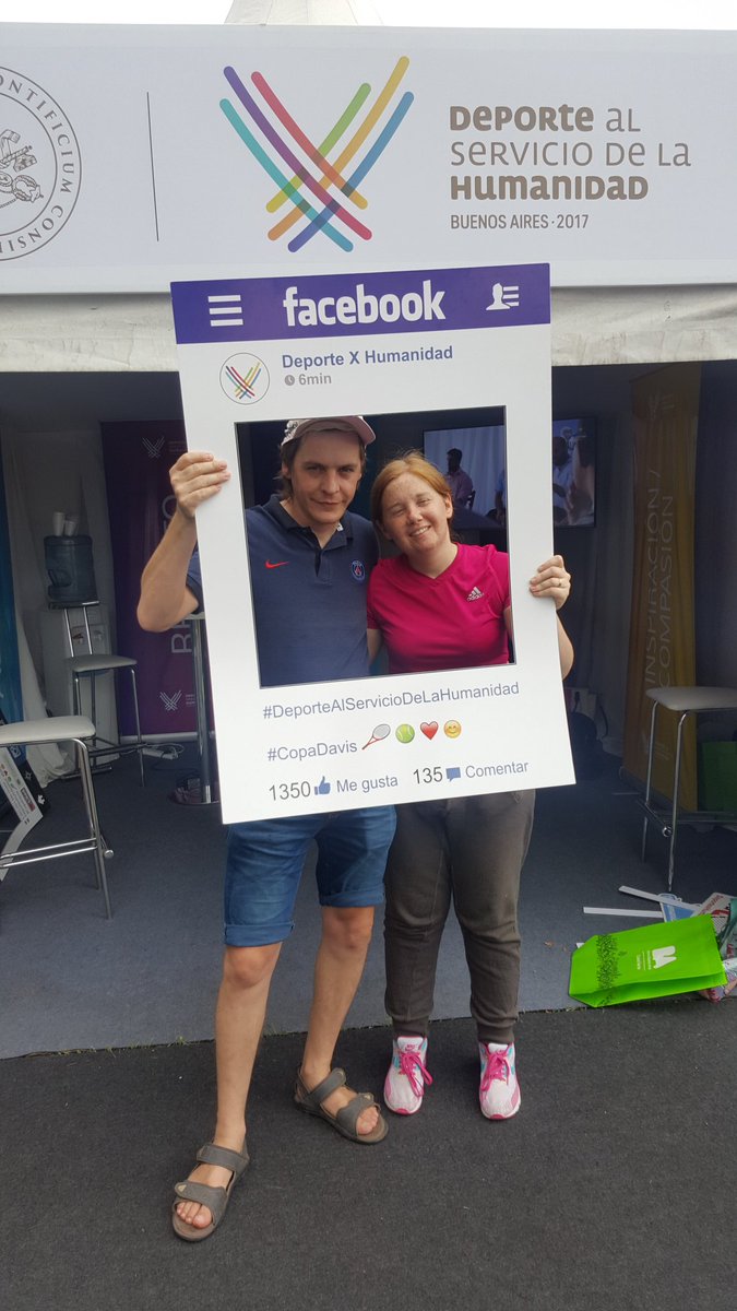 DHumanidad's tweet photo. Marilina y Octavio pasaron a informarse sobre nuestras actividades @BOCASocialcabj #DeportexHumanidad #CopaDavis https://t.co/5Z89z8Gd1t