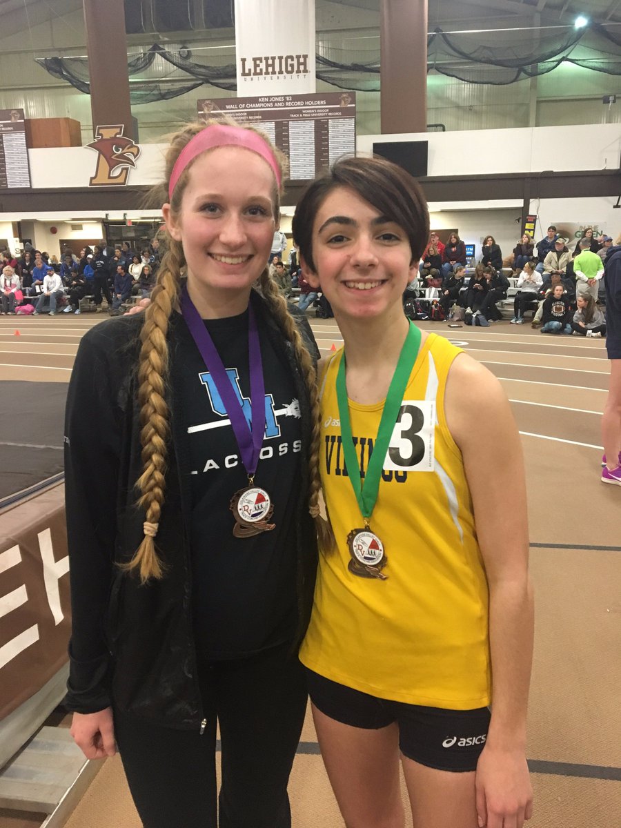 Congrats Emma Straw and Emily Rotz for medaling last night in the girls meet! Straw: 6th place 600m 1:55.38; Rotz: 4th place 1000m 3:28.59