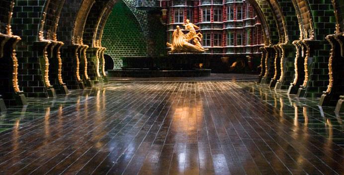 LilyPttys's tweet image. Rol con @Queeniesuit 

{La magia puede con todo, incluso con el Jet Lag}

Lugar: Ministerio de magia