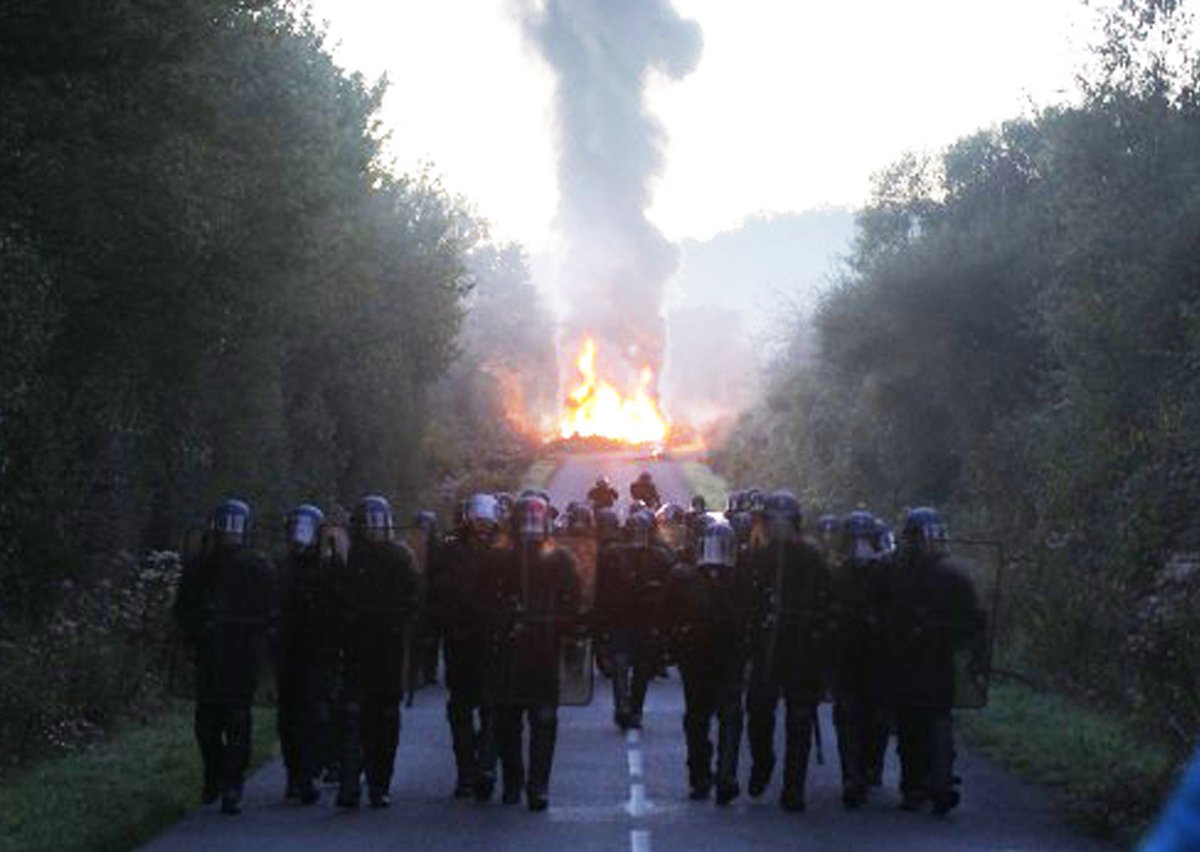 Labo.zone tweet media