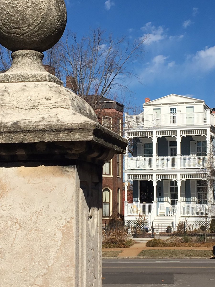 runningstl's tweet photo. Can't you picture yourself kicking back on this porch with a @SquareOneBrews #LightSquared? @LafSqSTL #runstl #stlouis https://t.co/Hhto9JqIUy