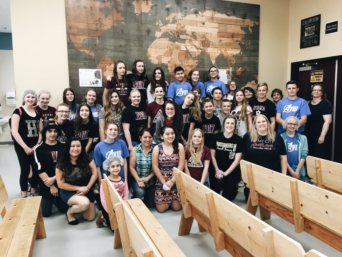 NewellBarneyCP's tweet photo. We fed 110 kids for a year in the Phillipines. Our leadership, AVID classes, and NJHS members packed 73 boxes alone! #nbexperience #fmsc_org https://t.co/m45iC2AkPV