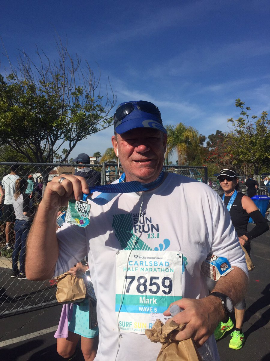 I'm Mark, an #actuallivingscientist studying plant hormone signaling who likes to run half-marathons.