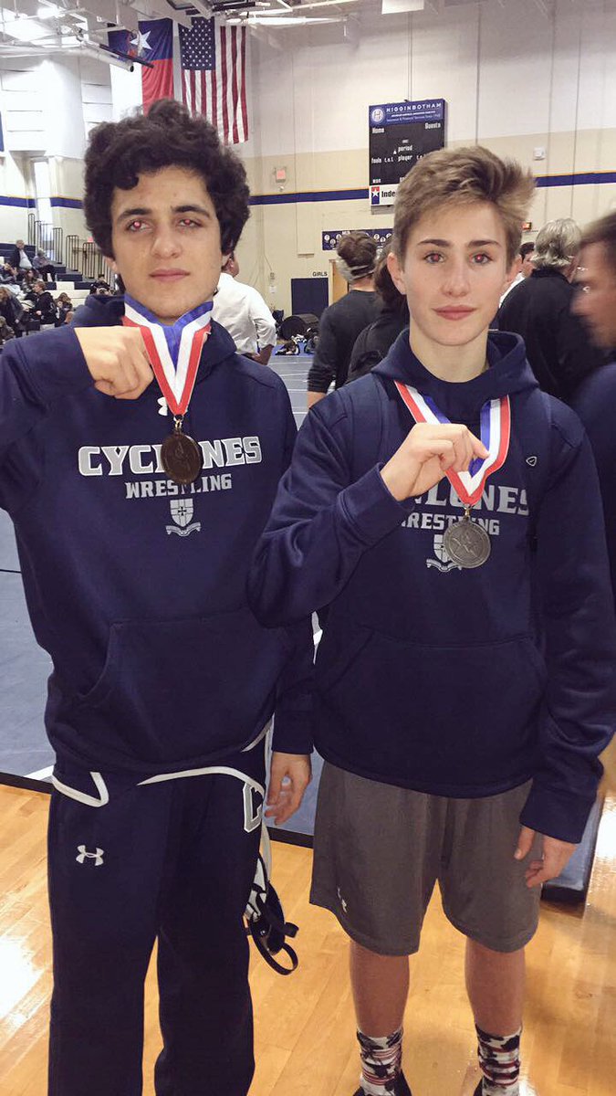 Cyclone_WREST's tweet photo. Bringing home the hardware!!🏅🌟 https://t.co/L5cvX699kc