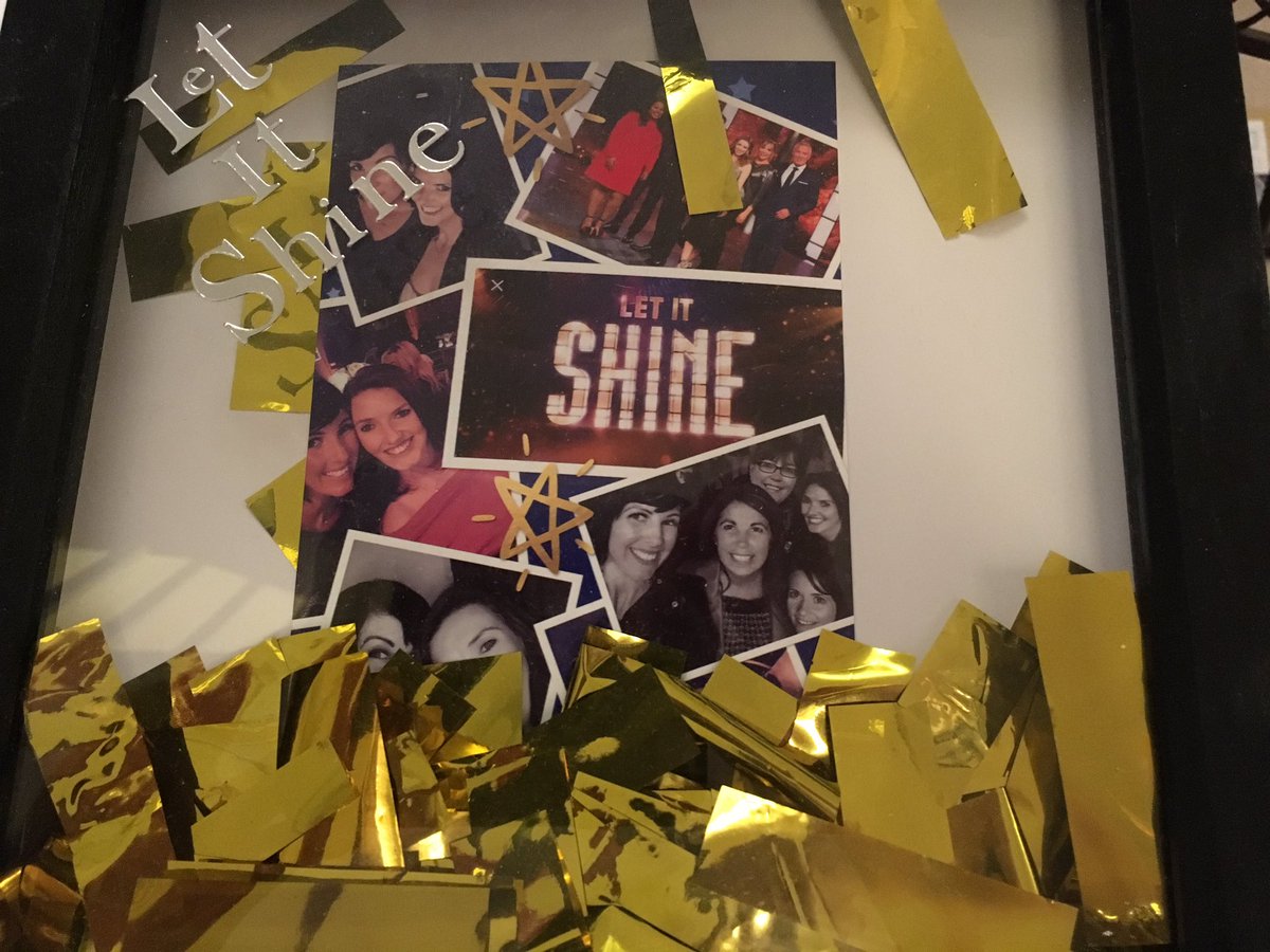 LancsLassLorna's tweet photo. .@BBCLetItShine @GaryBarlow I love my memories from tonight's show. Thank you to @judesmummy for putting this together for us #Flutterfetti https://t.co/EGDhYcrrKz