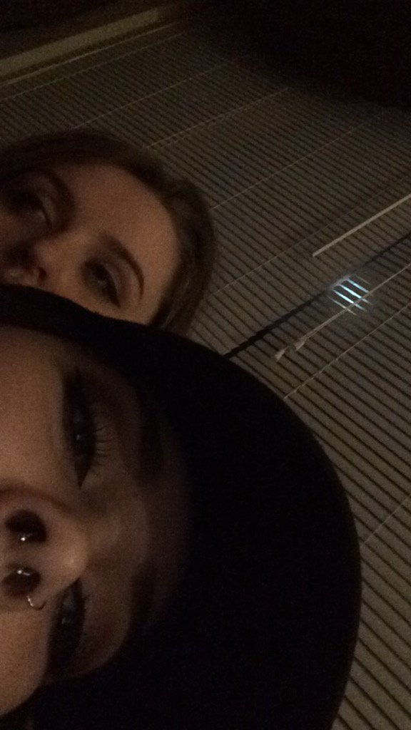 kylieriannn's tweet photo. idk when this picture was taken but look how sober we were https://t.co/qN5pY8DBtL