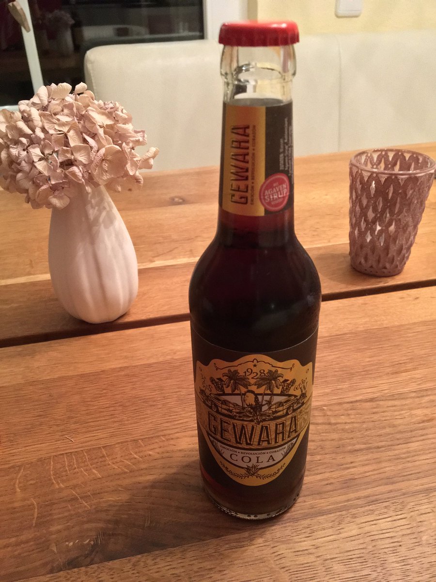 biertaxidus's tweet photo. Probiersession: Gewara Cola - aromatisch, lecker #gewara #cola #cuba #biertaxi #biertaxidüsseldorf #düsseldorftrinkt #düsseldorf #cubalibre https://t.co/FL4Lr12q43