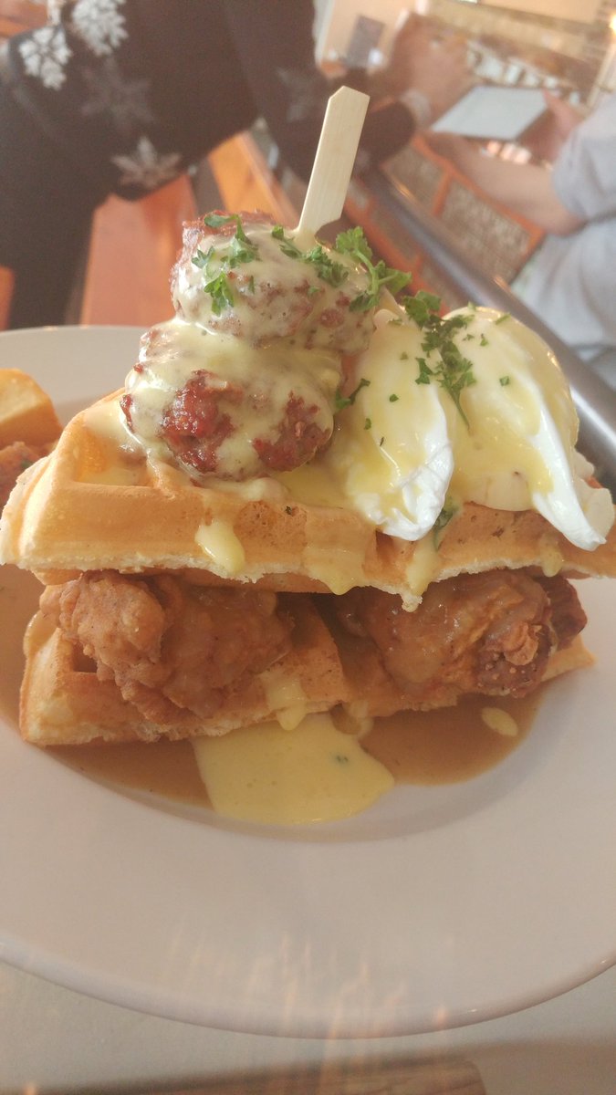 Canuckcannafour's tweet photo. My staff cant get enough of the fried chicken benny challenge! Way to go Alex....every weekend.... https://t.co/PFV6Jw0wIJ