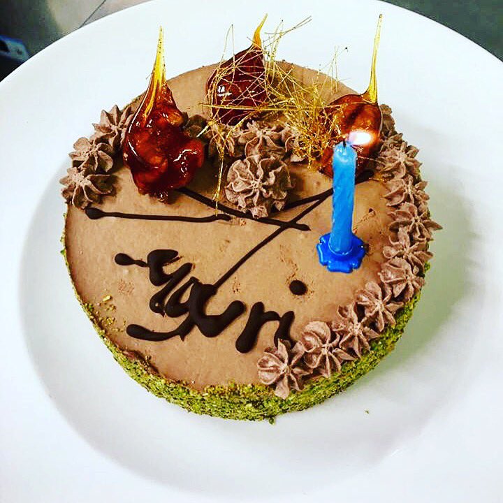 PEsciolino_Ge's tweet photo. Un grazie al nostro #chef Mirco per questa "#dolcezza", grazie ad Alessandro ed Elena! #Amici #compleanno #40 #food #serataspeciale https://t.co/Ft589d28Kh