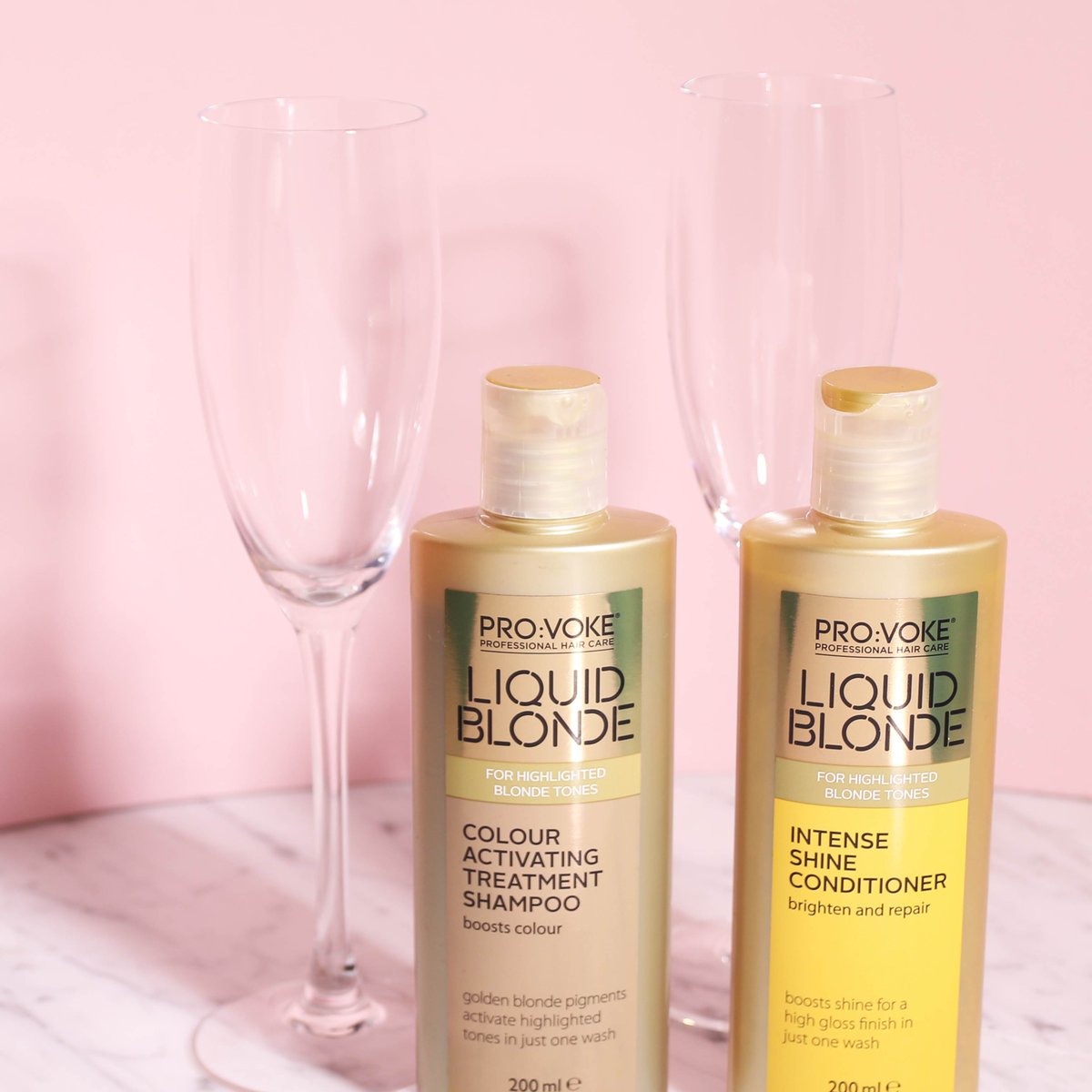 🌟 H A P P Y  S A T U R D A Y 🌟#GoldenGlamour #SaturdayNight #LiquidBlonde