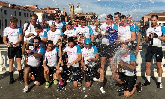 AlzResearchUK's tweet photo. 1,000 miles across 10 countries in 10 days. The story of the amazing @VeloVeni  fundraisers https://t.co/pA5yiummDc https://t.co/9bUMGPlVFE