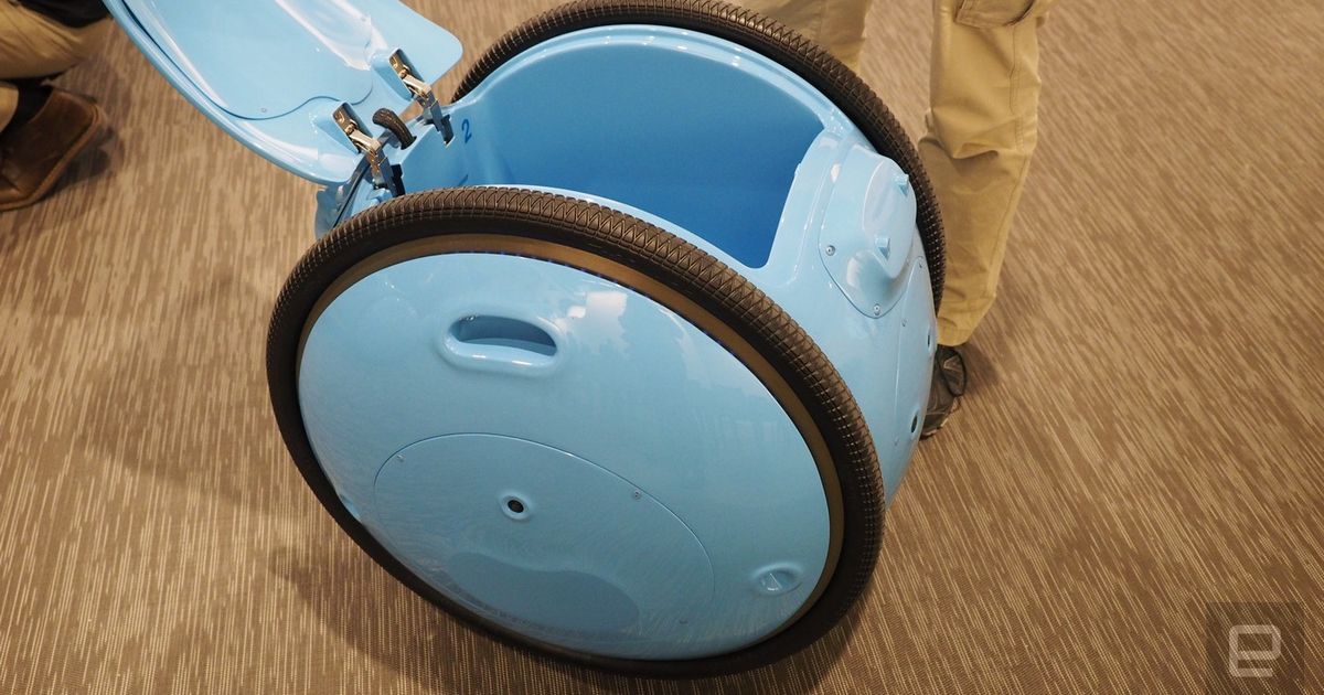 francogarna's tweet image. The Gita is your rolling robot porter dlvr.it/NHf2j6 #cargorobot
