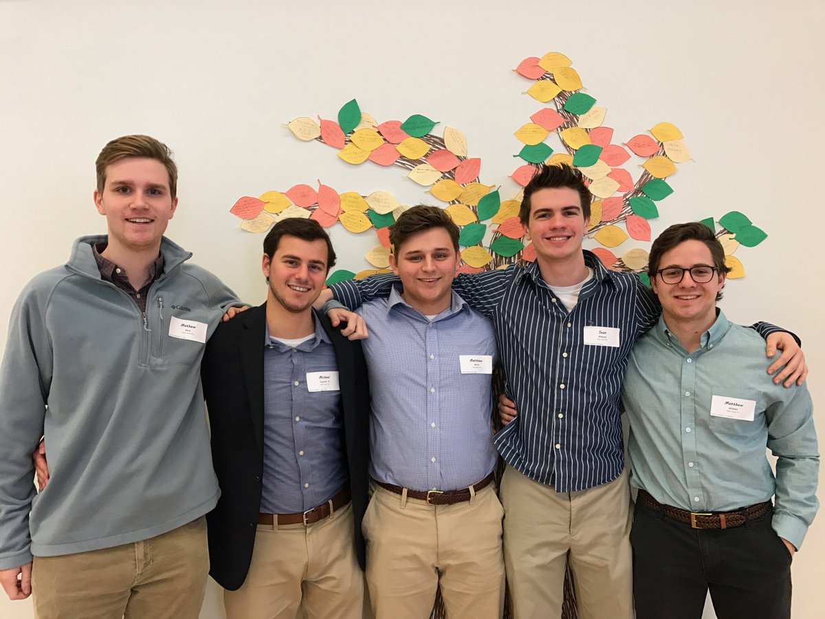 ADPhiUConn's tweet photo. A few Alpha Delts at the Greek Emerging Leaders Conference #Xaipe #Davisis6ft https://t.co/M4zluLe3rk