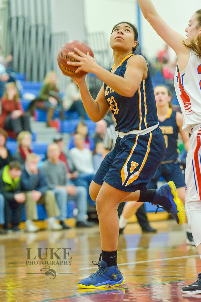 .<a href="/Jori_pistritto/">Jori Pistritto</a> goes up for 2 pts. in the 3Q vs. Fairport. @VictorGRLSbball