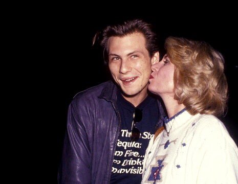 texanlibrary's tweet image. 😊❤️