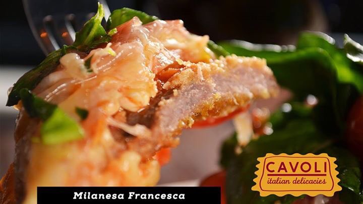 CheffFerro's tweet photo. #MilanesaFrancesca
#Cavoli
#FoodTradeCenter
#ItalianDelicacies https://t.co/QRLfVVsSVU