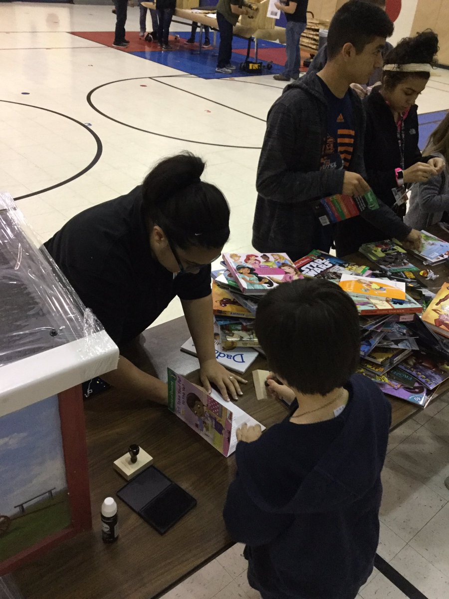 Ward Team Up Project (@wardteamup) on Twitter photo Our Little Free Library Team Up challenge was in full effect this morning! <a href="/SBGBofficial/">サウナボードゲーム部</a> <a href="/WardWranglers/">Dr.Joe Ward ES</a> Our Little Free Library Team Up challenge was in full effect this morning! <a href="/SBGBofficial/">サウナボードゲーム部</a> <a href="/WardWranglers/">Dr.Joe Ward ES</a>