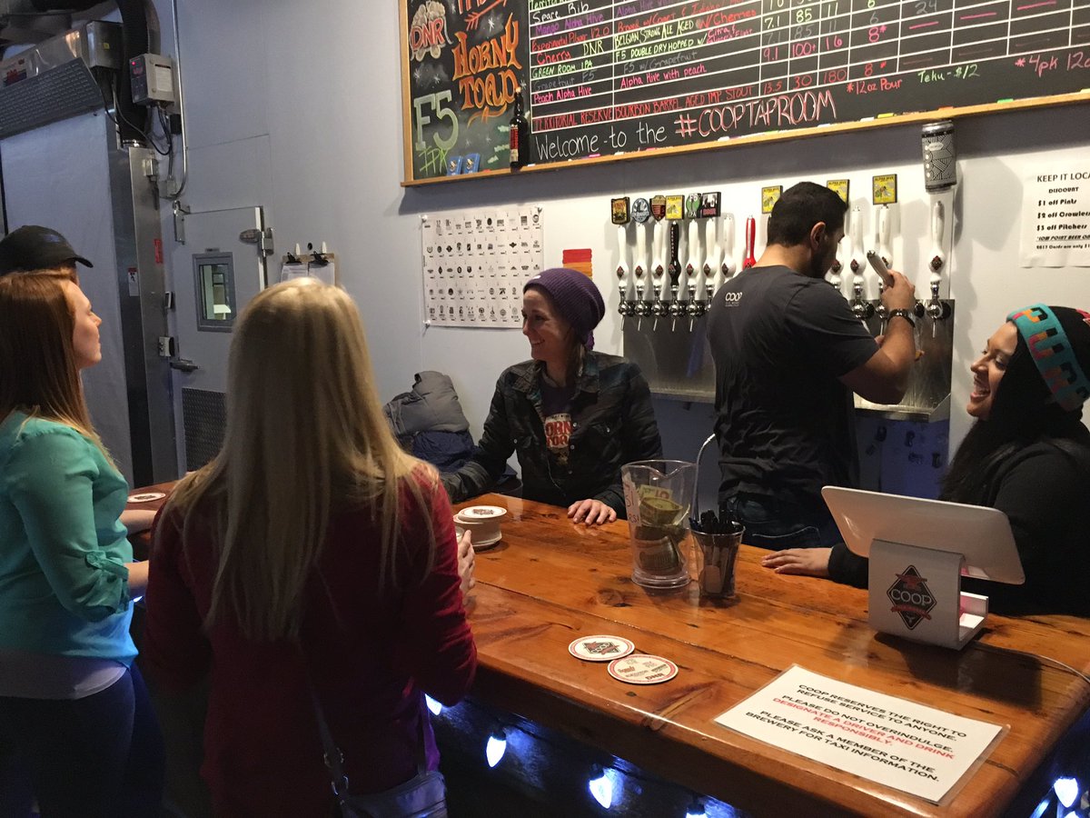 COOPAleWorks's tweet photo. The joint is buzzing. Ha!
We'll keep pouring fresh Alpha Hive until eight this evening. Come see us. https://t.co/F4cHJr2fuz