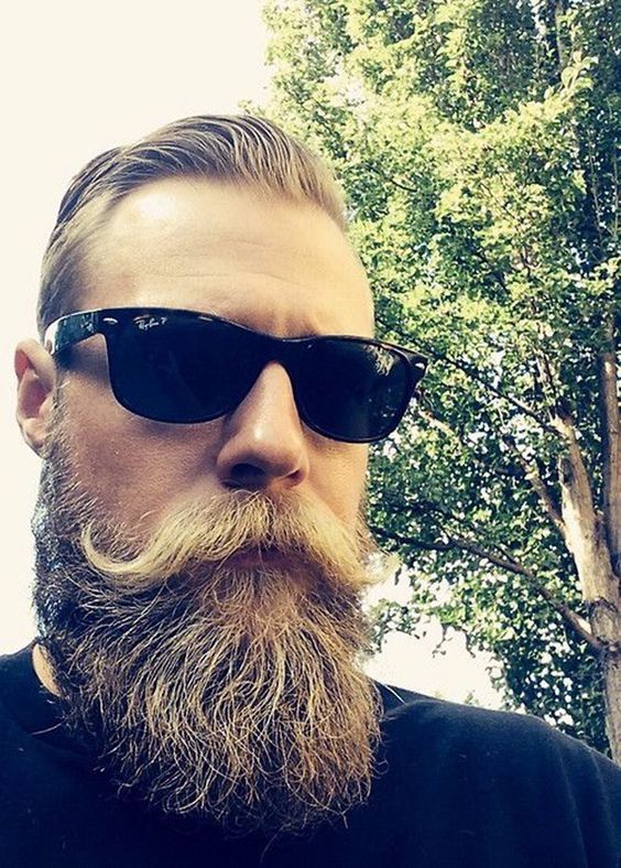 mountbeard's tweet photo. https://t.co/CpW3IayeMF
Whats your beard style?
#skagg #onebeard #9gag #wethenorth #the6ix #beardlife #beardlover #bearded https://t.co/TniWZJ36ej