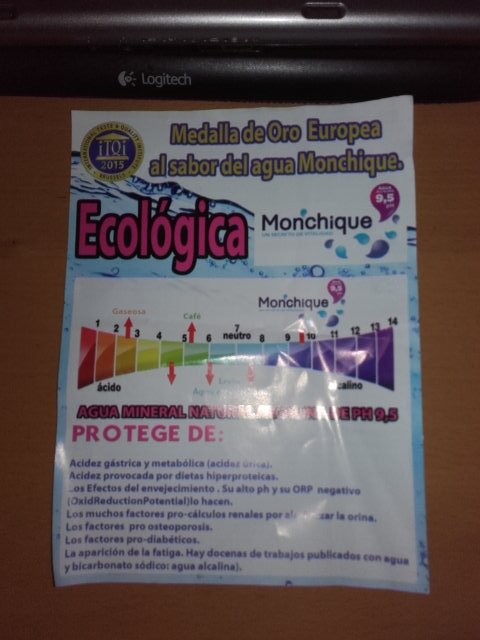 Agua ecológica que protege de acidez gástrica y metabólica, efectos del envejecimiento, factores proosteoporosis, diabetes, pro-cálculos renales y fatiga.