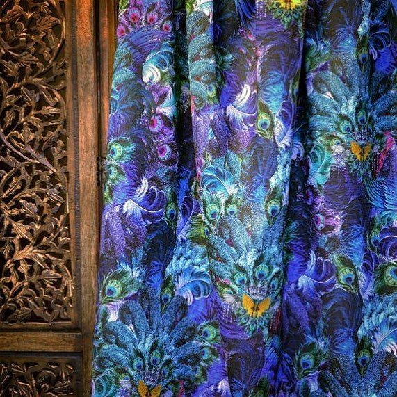 ThePatternColl's tweet photo. 💙💜 Add bold blues to your home with our Madame de la Soir linen in Azure by @santorus.london 💜💙 This strikingly opu… https://t.co/bAdt8hb8YU