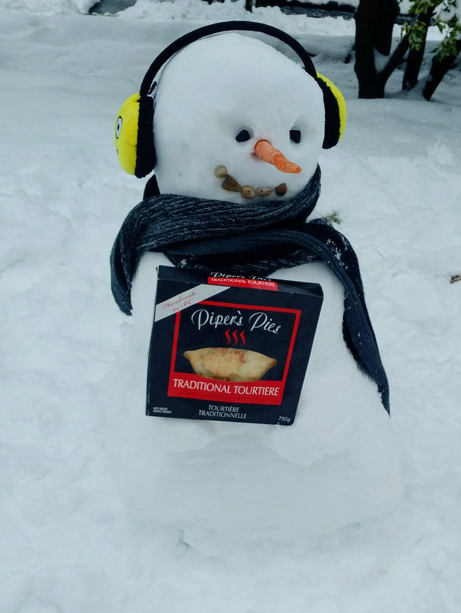 PipersPies's tweet photo. Warm up with a Piper's Pies "Traditional Tourtiere Pie" #Snowcouver #comfortfood #eatlocal #DeltaBC  #snowday https://t.co/rAvsXaGdAv