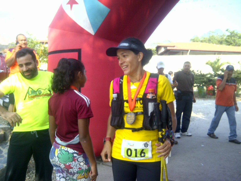 UltraUrao's tweet photo. Recibimos a Hilenia Andrades primer lugar absoluto femenino con 16 horas 55 minutos ¡Guerrera! https://t.co/46KTVS9ZdI