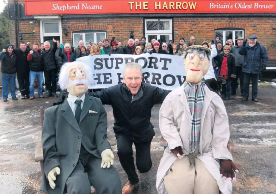 Stockburypub's tweet photo. Chris Porter's interview on @heartkentradio will be played Monday 6th Feb, on the hour, every hour. Don't forget to listen #supporttheharrow https://t.co/Erozy4mvC8
