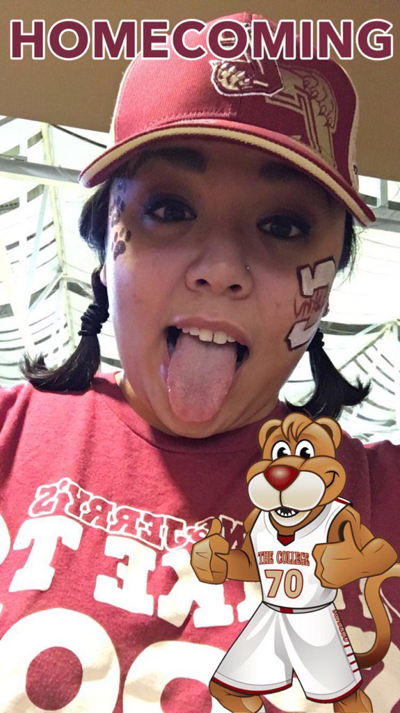 CofCMariahP's tweet photo. @ClydetheCougar @CofCBaseball  #Homecoming https://t.co/PBumGqRWvF