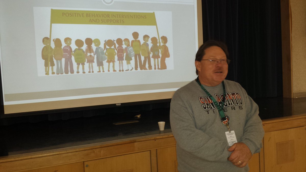 SJUSDPBIS's tweet photo. Dr. Record  putting on a great training for ASES and Supervisory staff! https://t.co/tgQAXG4vZU