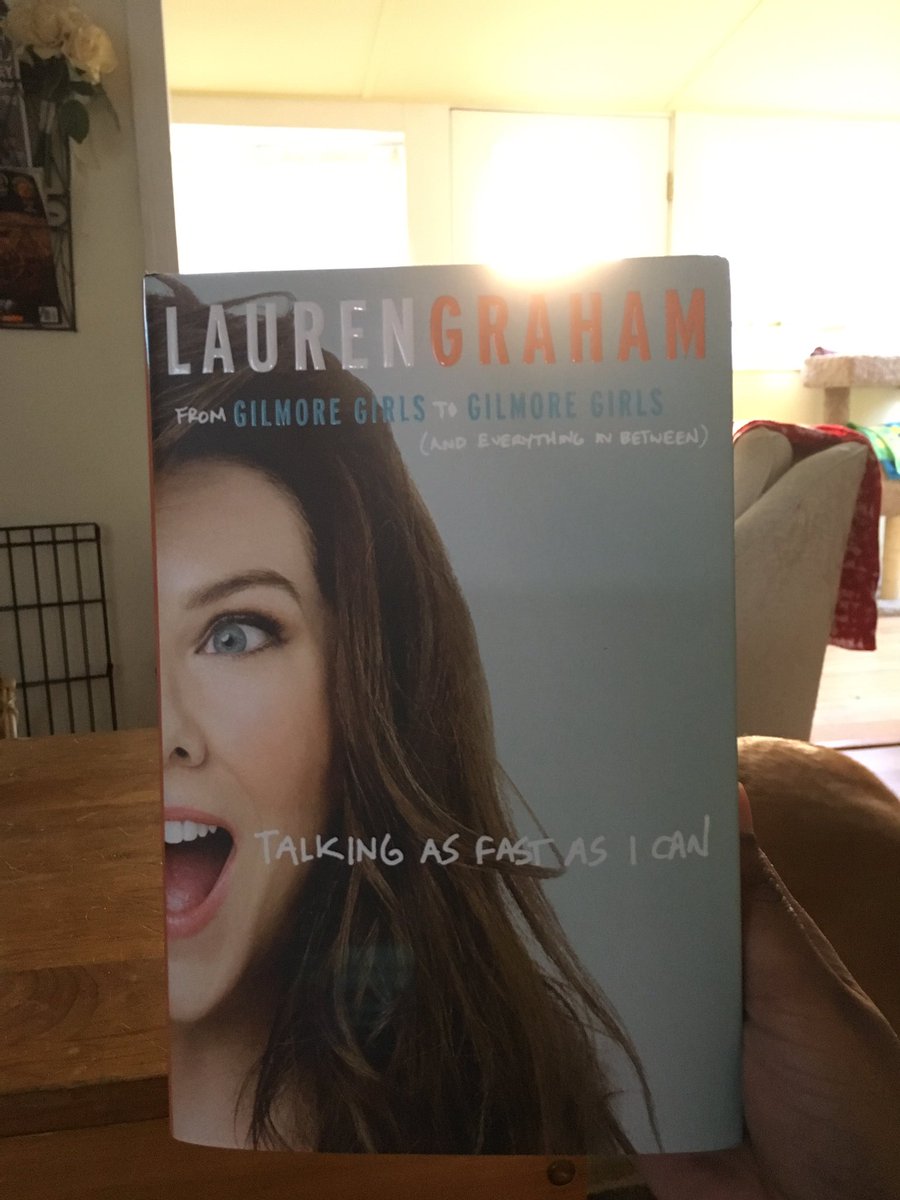 Trncher121's tweet photo. Great day off to catch up on some well needed reading!! ❤this book!! 📚#talkingasfastasican #laurengraham #readingpleasures @thelaurengraham https://t.co/IcqSI6JLBL