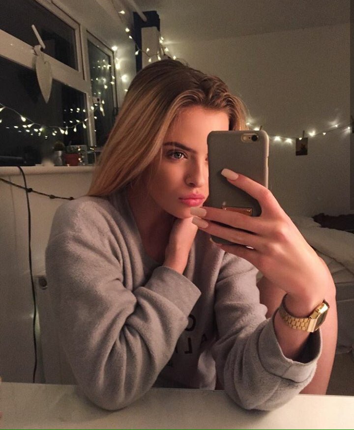 rpgzew's tweet image. - Inconnue
- rubby
- 19 ans
- Militaire, Europe
- Hétéro
- @rubbyrpgbds