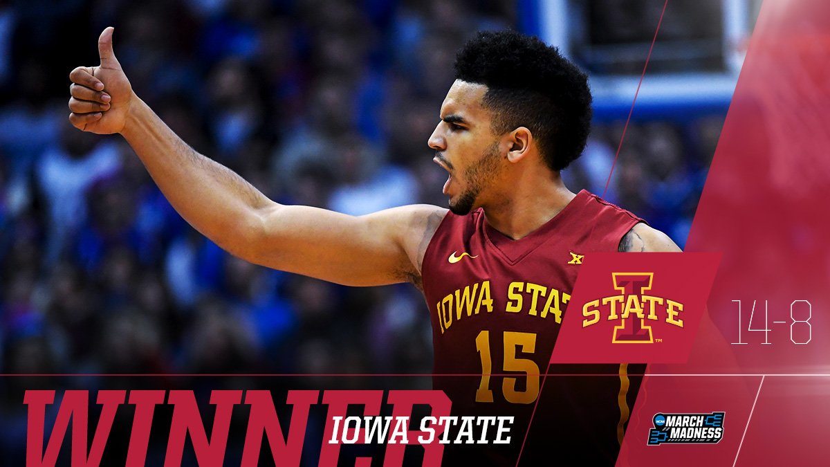 MarchMadnessMBB's tweet photo. DOWN GOES KANSAS!

Iowa State snaps No. 3 Jayhawks' 54-game home winning streak, 92-89. https://t.co/ZFFrcCZHFV