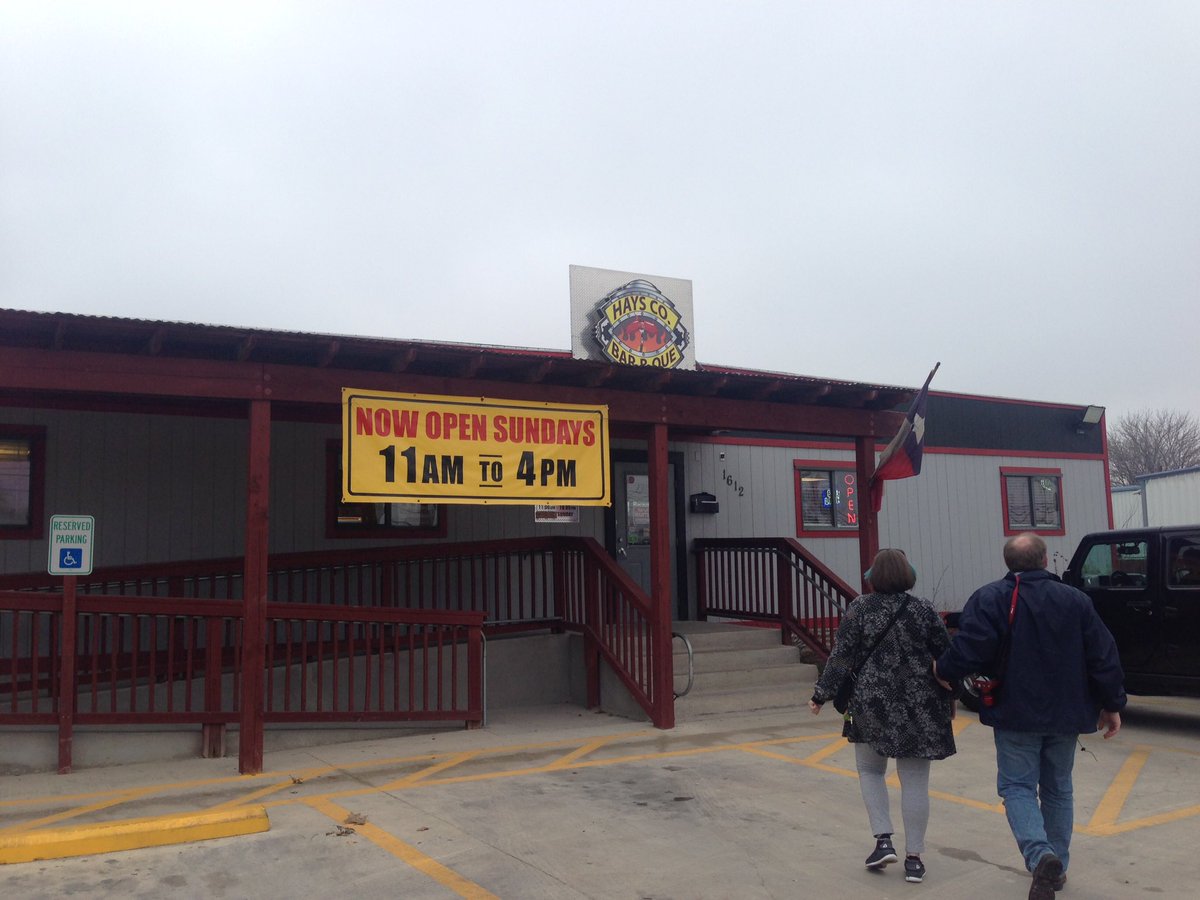 texasqtours's tweet photo. Stop #4: @Hayscobbq! #TexasBBQ https://t.co/EKdHApJ8wo