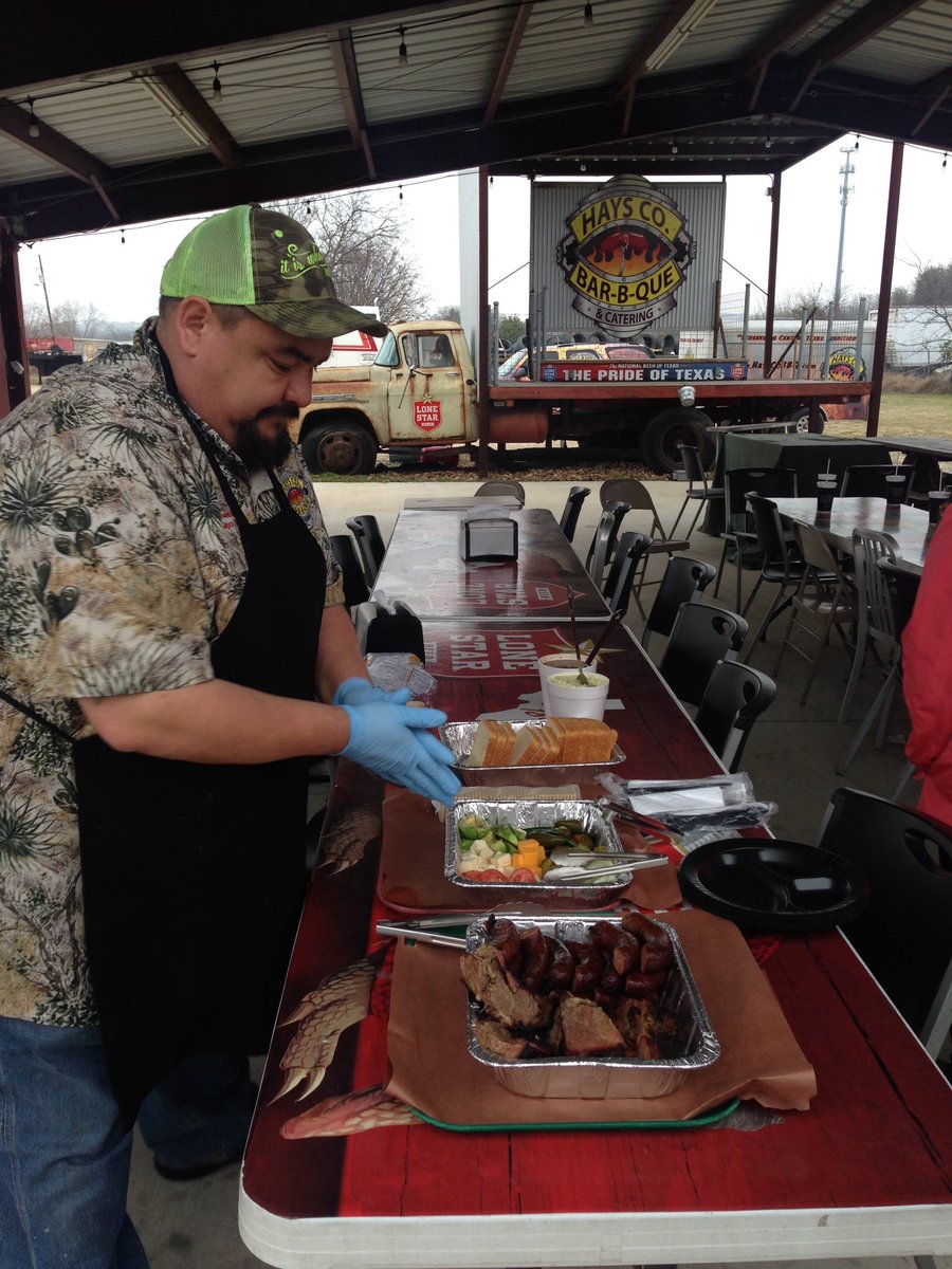 texasqtours's tweet photo. It's on. @JessieMirandaGM, setting us up at @Hayscobbq... #TexasBBQ https://t.co/p2AFA8BwdC