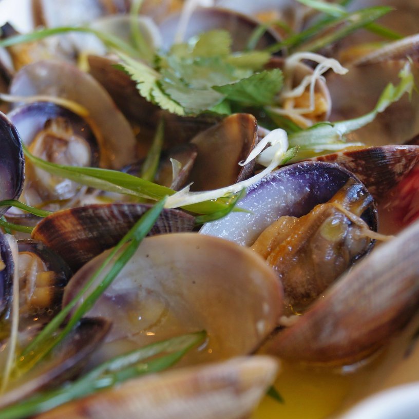 Itching to try something new? The michiu flambléed #clams in light seafood broth are the answer. #flambé #playingwithfire