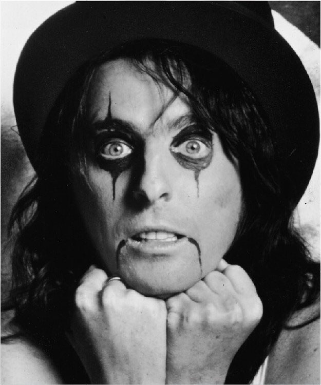 Oh Alice, I love you. Happy 69th Birthday to Vincent Furnier, aka ALICE COOPER!!!     