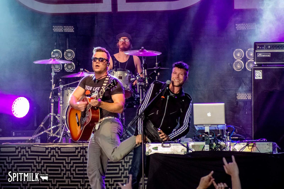Fluxerant's tweet photo. We're Excited for tonight's @USSMUSIC concert at @EdmontonSCC #YEG it's going to be insanely awesome @AndrewLynnPhoto @Mandoline79 @SpitMilk https://t.co/T1WcL7QWDf
