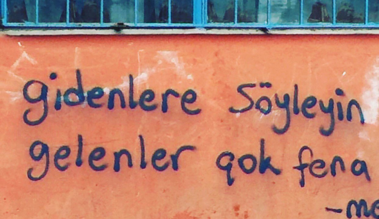 Duvar Yazıları on Twitter