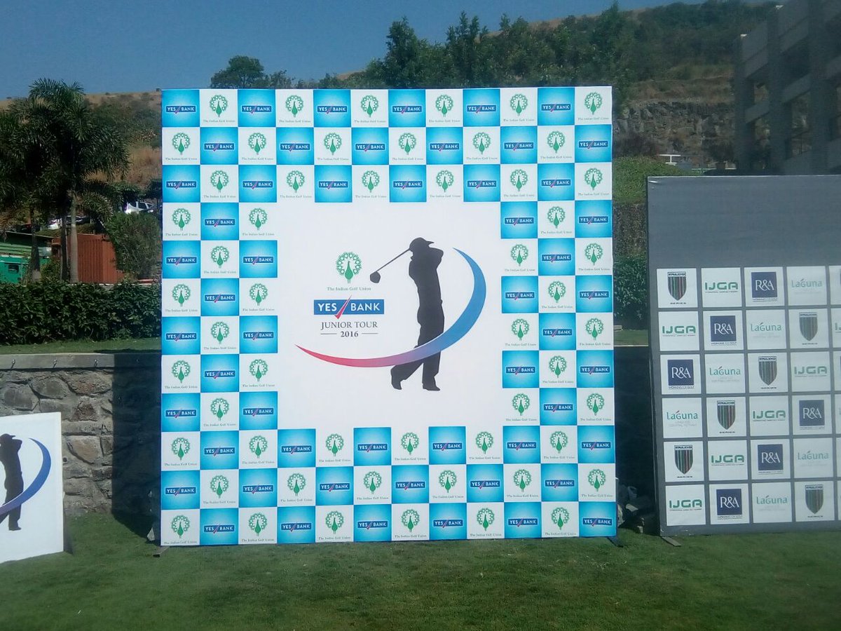 goulf course yes bank in pune